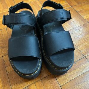 Dr. Martens Voss Platform Sandal